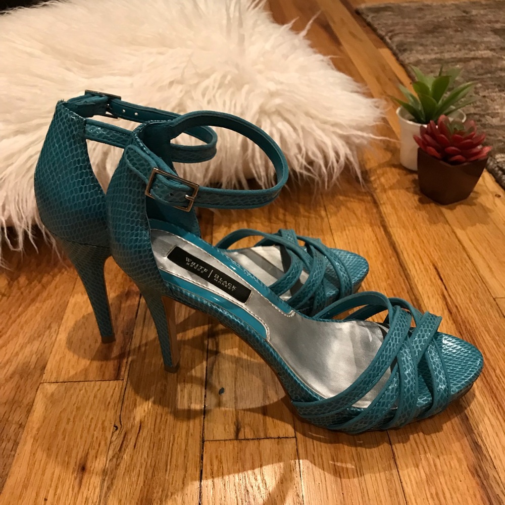 White House Black Market - heels